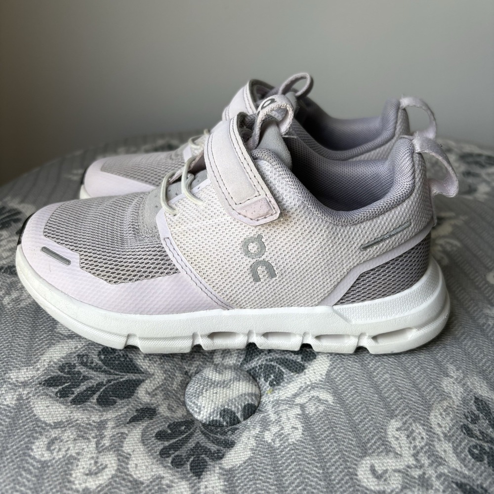On Cloud Unisex Kids Mesh Sneakers LavenderGray White Hook & Loop US 11 EU 28,5 - Picture 5 of 8